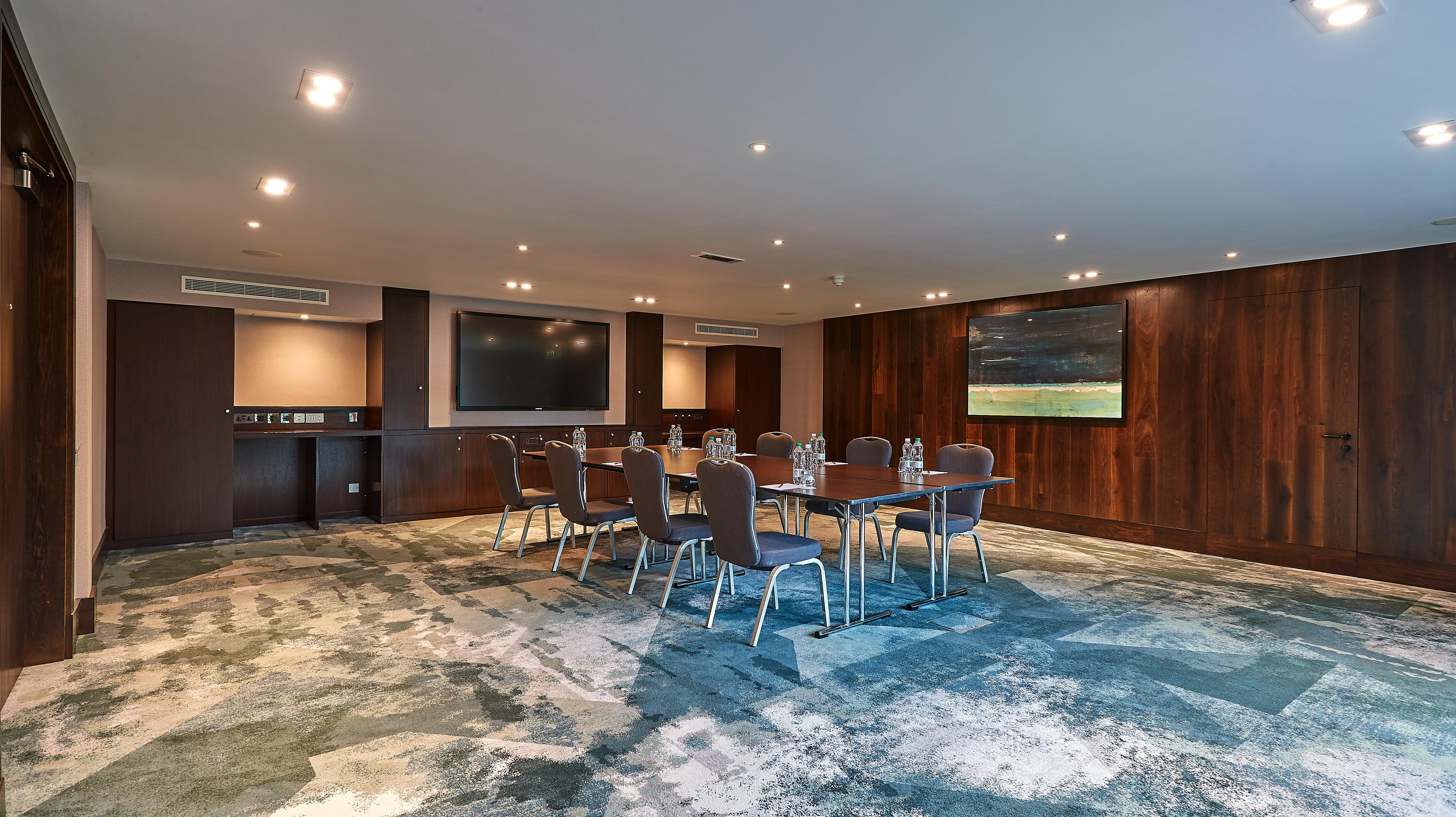 Crowne Plaza Marlow By Ihg Экстерьер фото