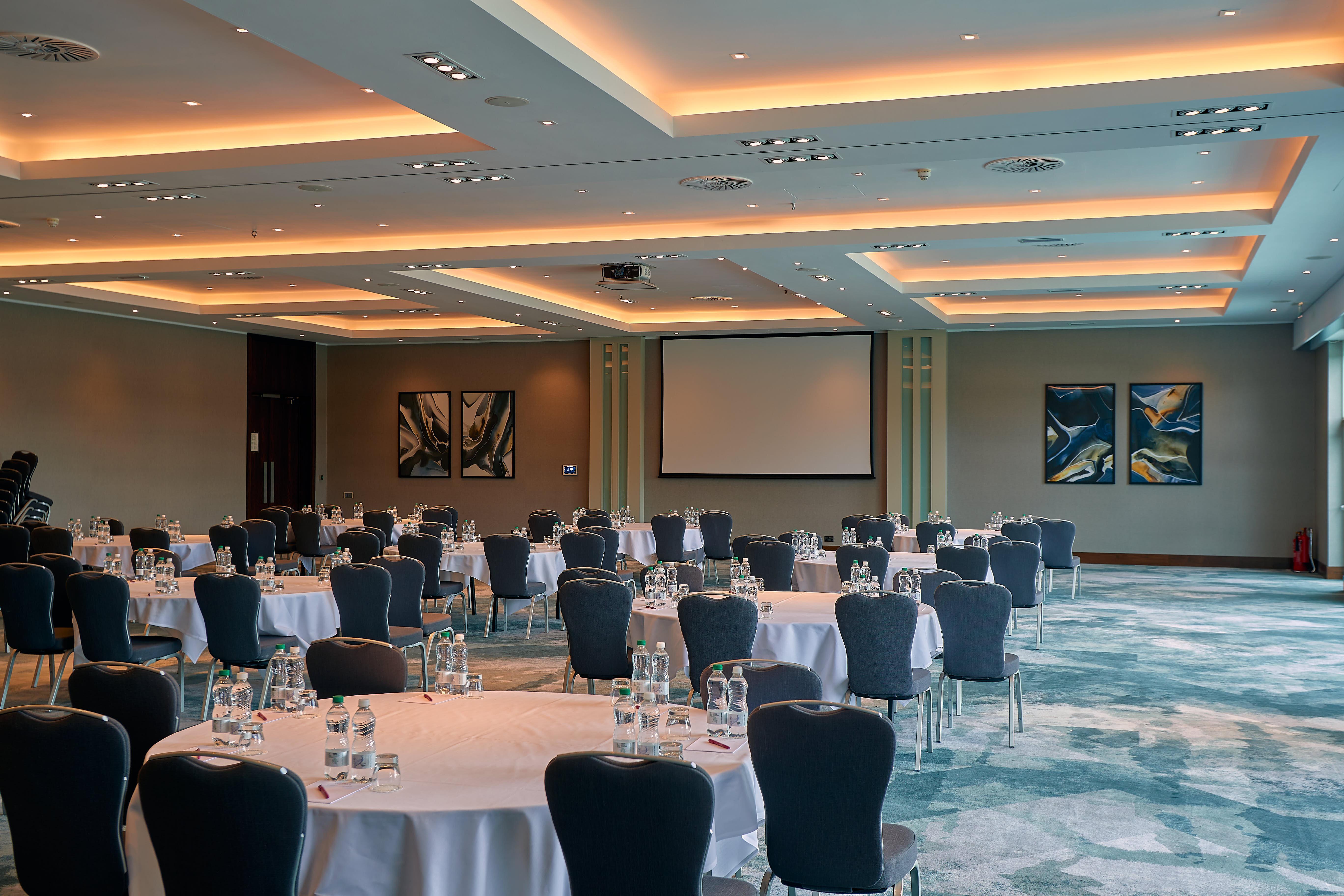 Crowne Plaza Marlow By Ihg Экстерьер фото