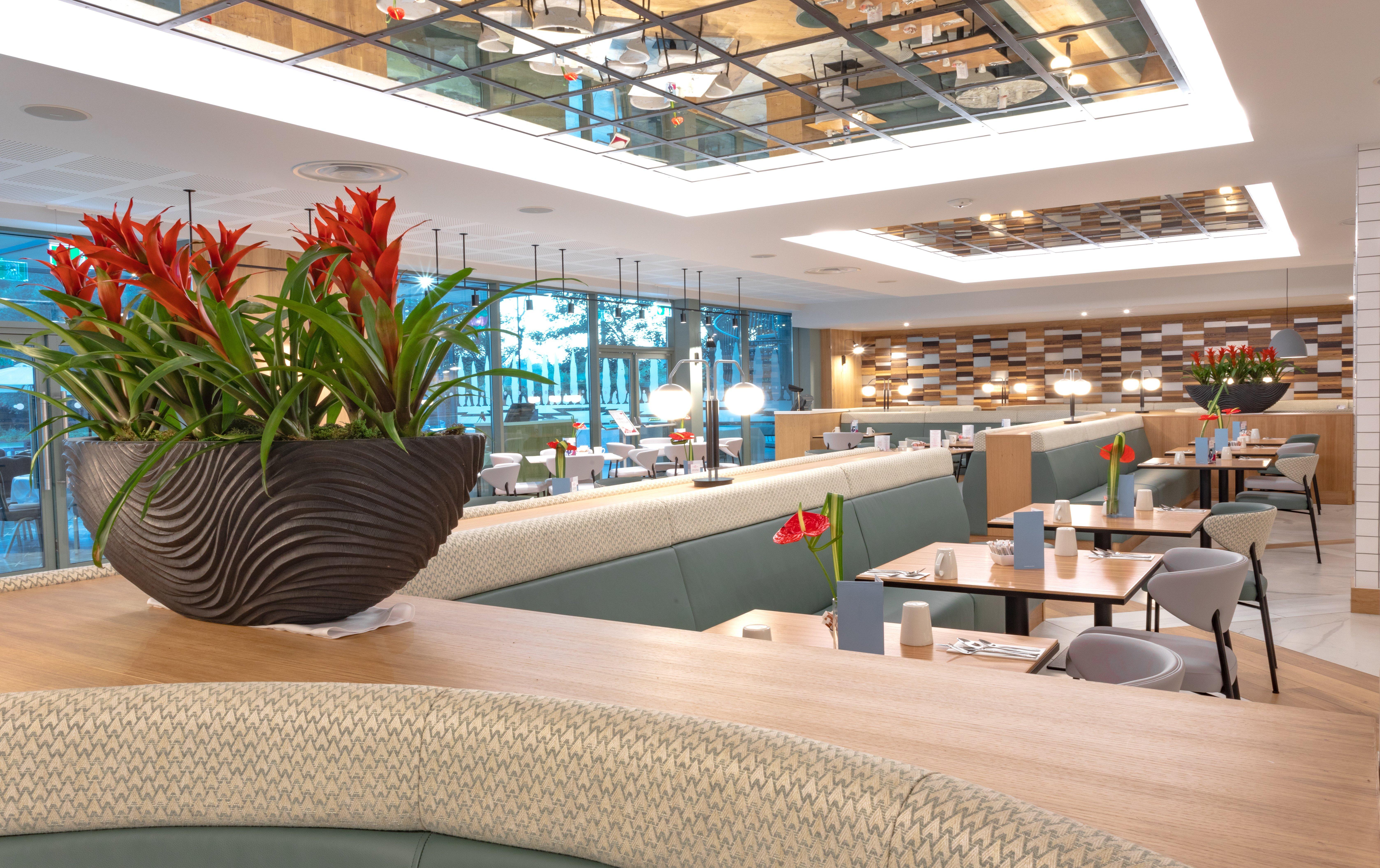Crowne Plaza Marlow By Ihg Экстерьер фото