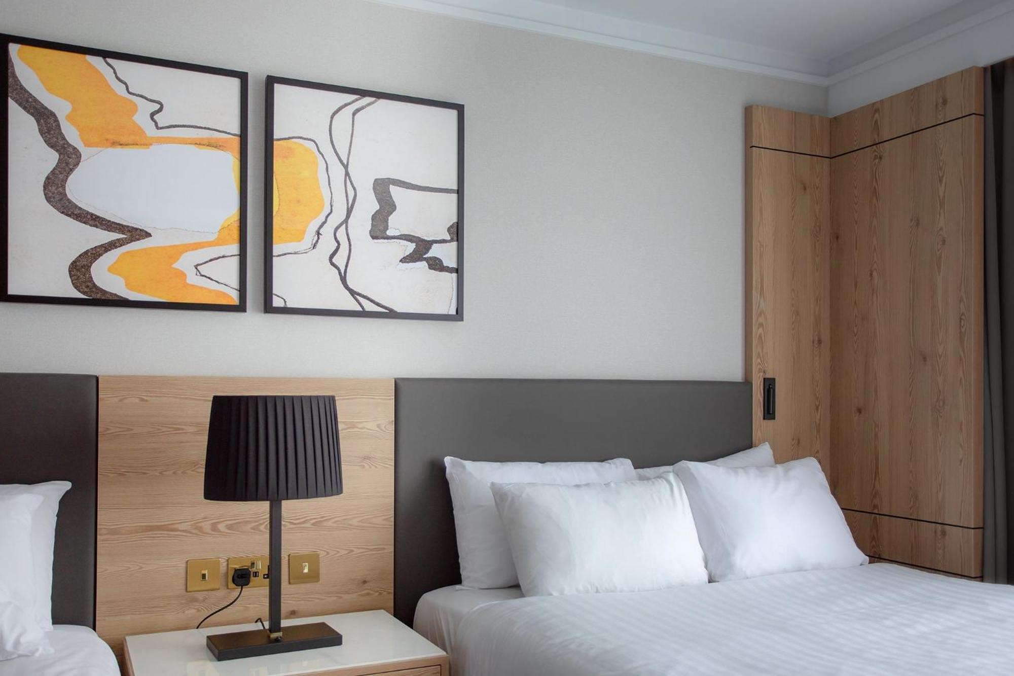 Crowne Plaza Marlow By Ihg Экстерьер фото