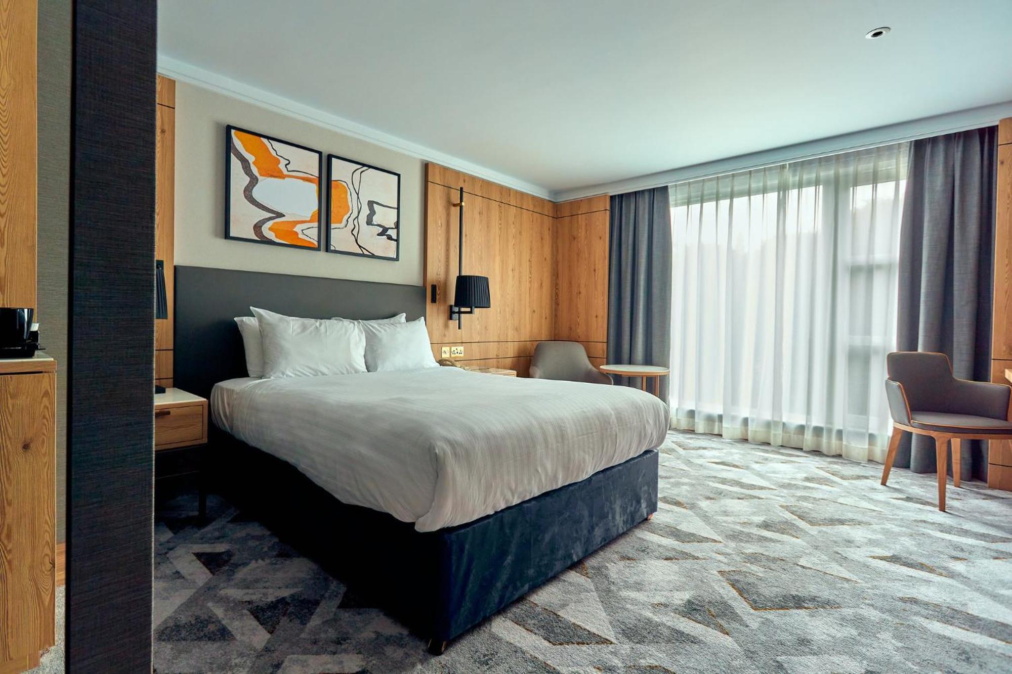 Crowne Plaza Marlow By Ihg Экстерьер фото
